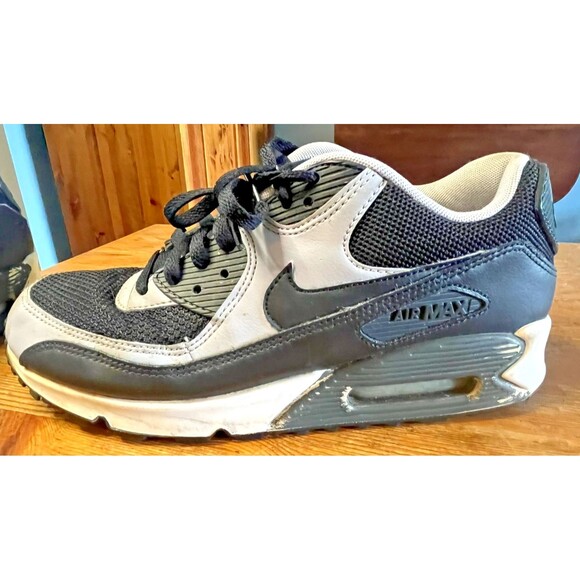 Nike Air Max 90 Black Wolf Grey 537384-053 Men\'s Size 10 main image 12
